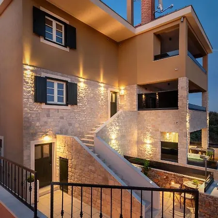 Teona Luxury With Jacuzzi And Terrace Sea View * Sali