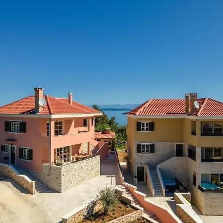 Teona Luxury With Jacuzzi And Terrace Sea View Apartman *